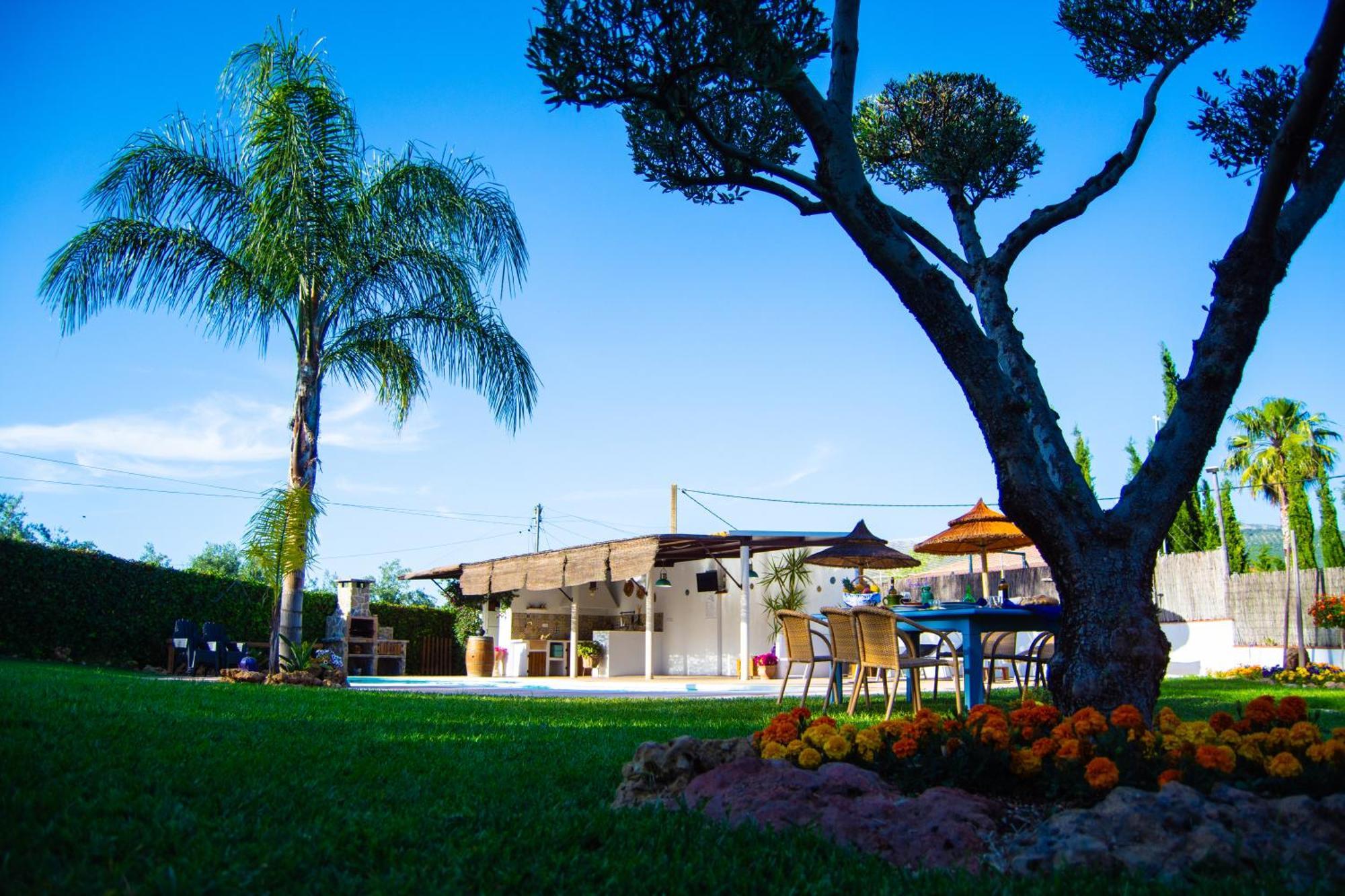 Alojamiento Rural Las Acacias Cabra Exterior photo