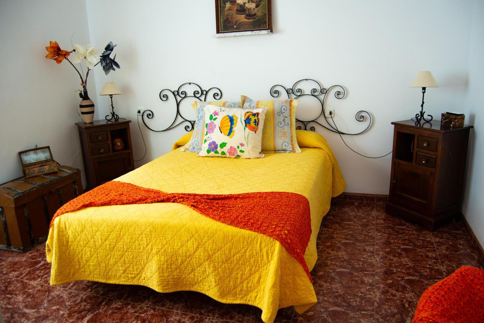 Alojamiento Rural Las Acacias Cabra Exterior photo